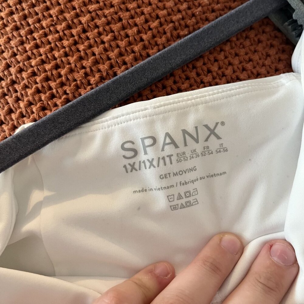 Spanx 1X Womens White Get Moving Skort With Inner Shorts - Picture 5 of 5